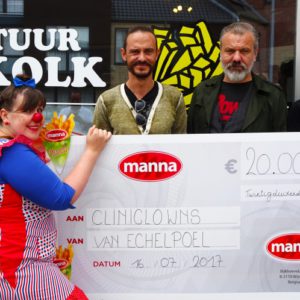 Van Echelpoel Manna cheque buiten